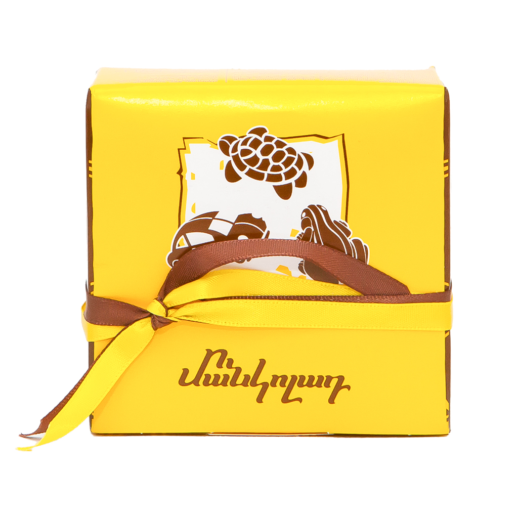 Chocolate box "Mancolad" milk chocolate 150g