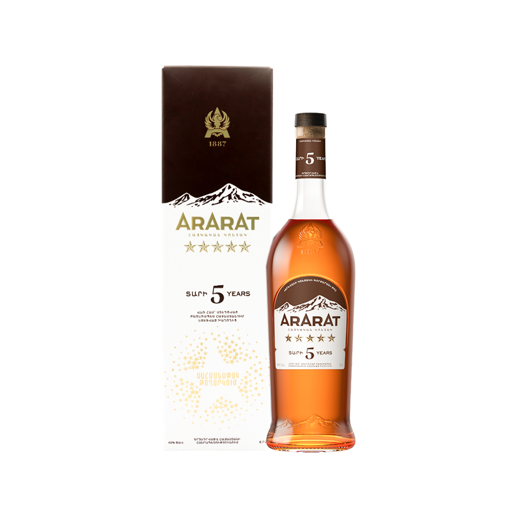 Cognac "Ararat" 5y (box) 0.7l