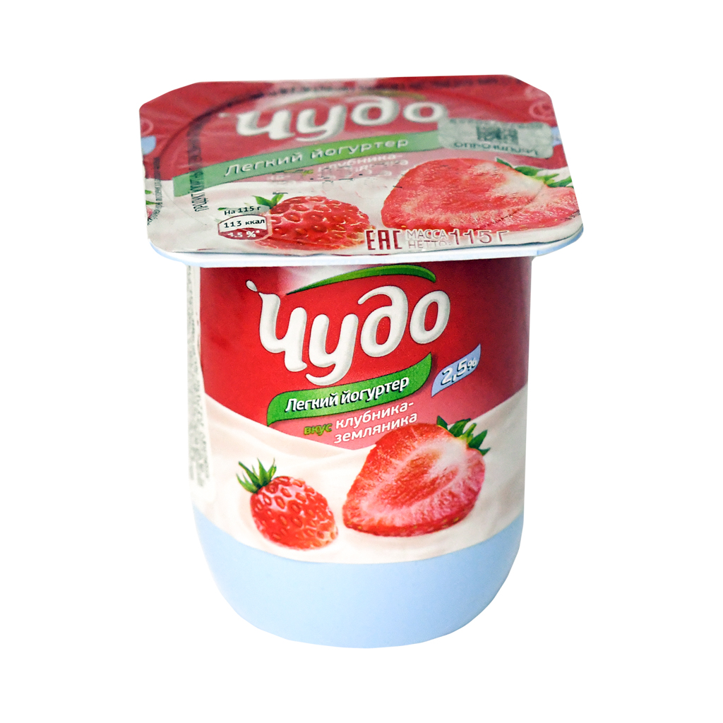 Yogurt product "Chudo" strawberry-wild strawberry 2.5% 115g